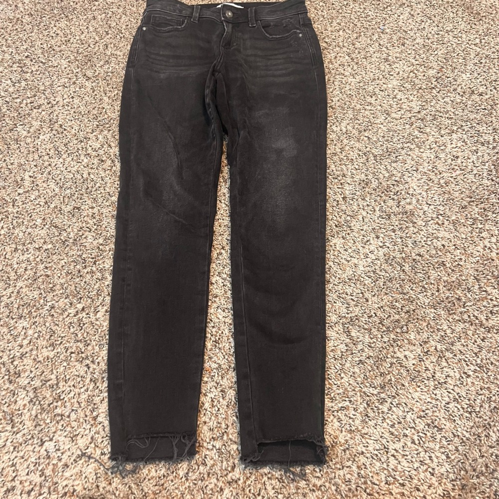 ZARA Black Distressed Raw Hem Straight Leg Jeans Women's Size 4